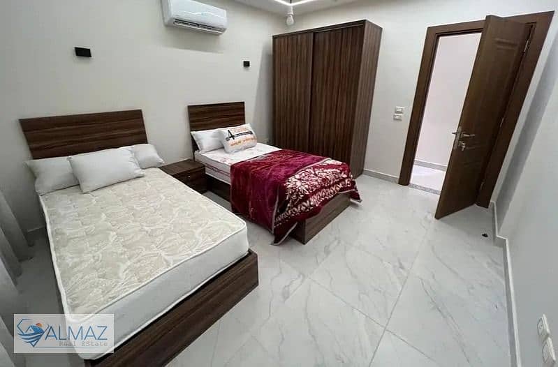 2 WhatsApp Image 2025-09-28 at 4.46. 13 PM (1). jpeg