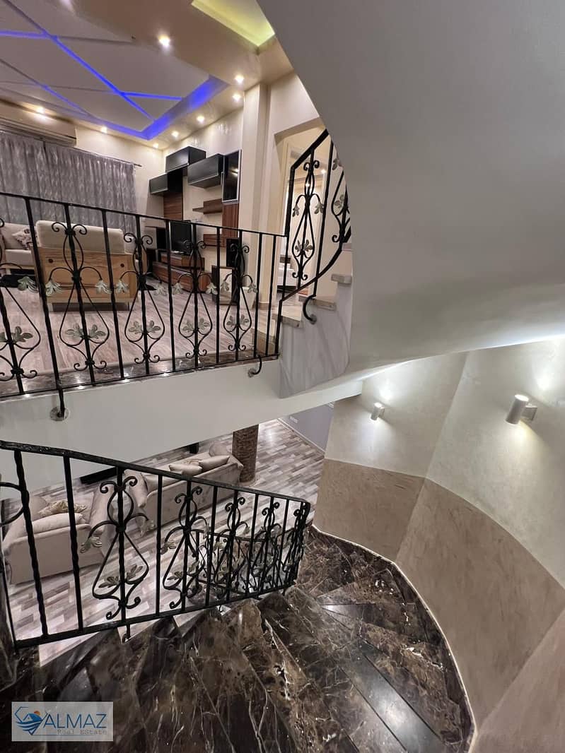 2 WhatsApp Image 2025-09-29 at 3.25. 52 PM. jpeg