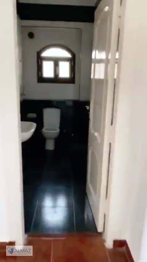 22 WhatsApp Image 2025-10-19 at 3.46. 33 PM (5). jpeg