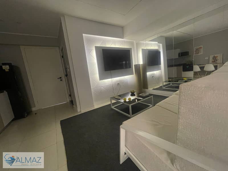 6 WhatsApp Image 2025-10-21 at 3.30. 45 PM (1). jpeg