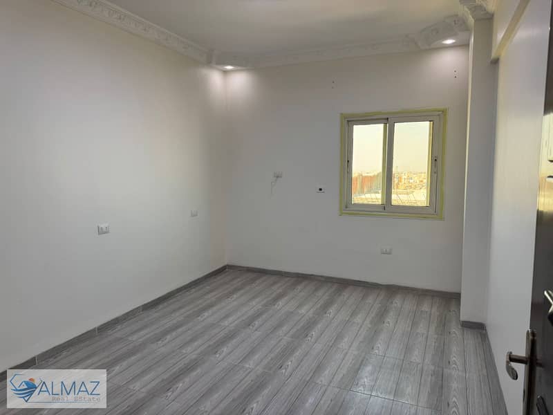 12 WhatsApp Image 2025-10-23 at 12.30. 34 PM. jpeg