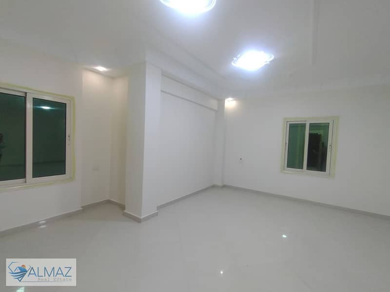 16 WhatsApp Image 2025-11-09 at 1.03. 35 PM. jpeg