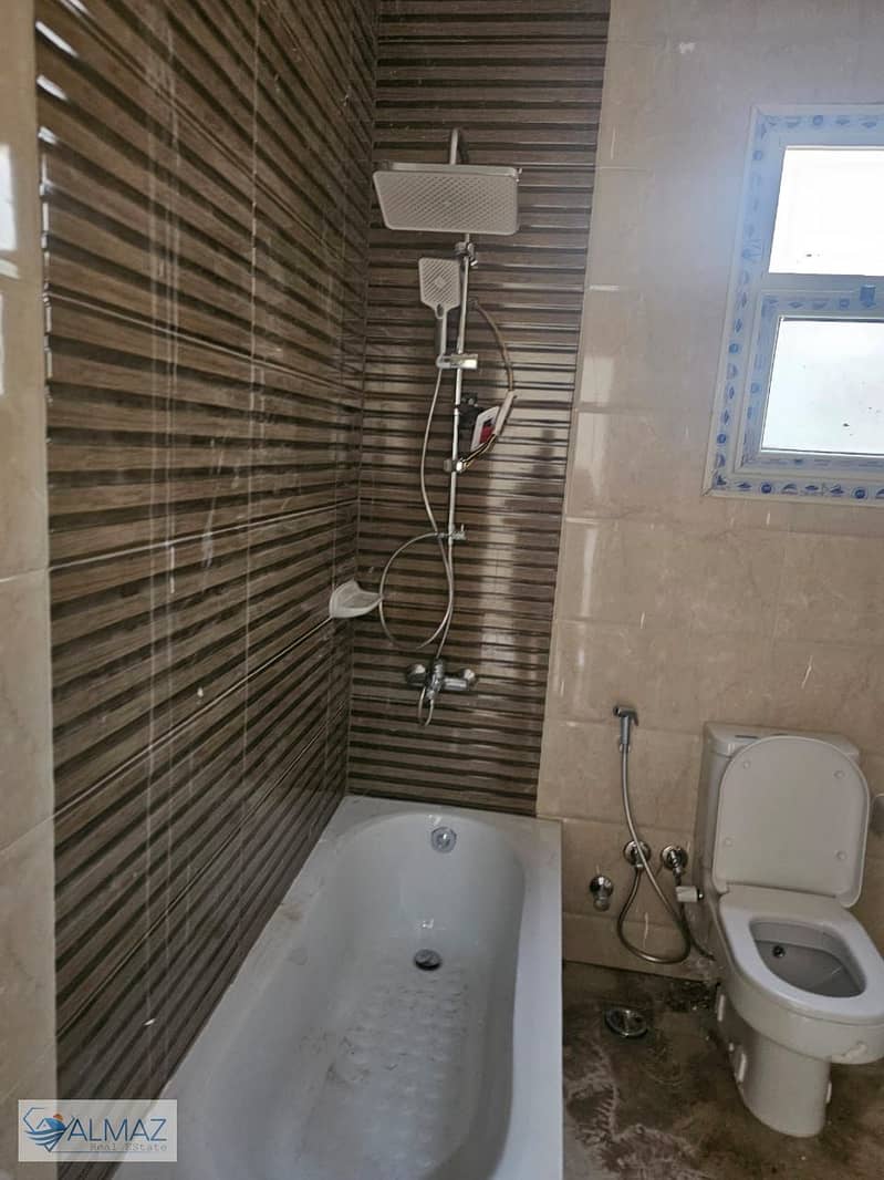 14 WhatsApp Image 2025-10-29 at 4.32. 27 PM. jpeg