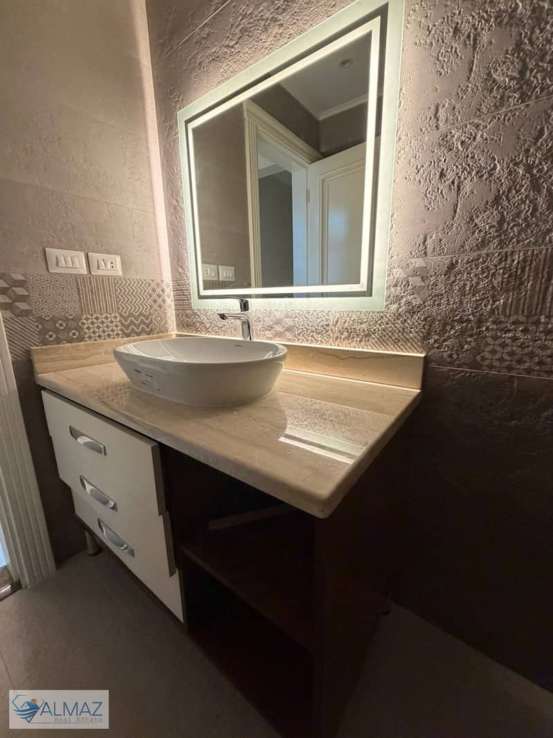 12 WhatsApp Image 2025-11-06 at 3.18. 48 PM (1). jpeg