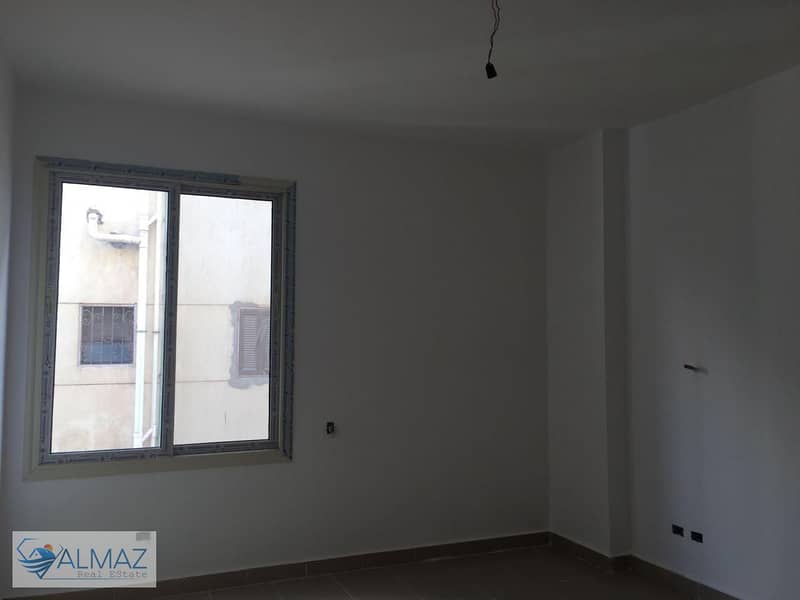 6 WhatsApp Image 2025-11-08 at 2.49. 24 PM (2). jpeg