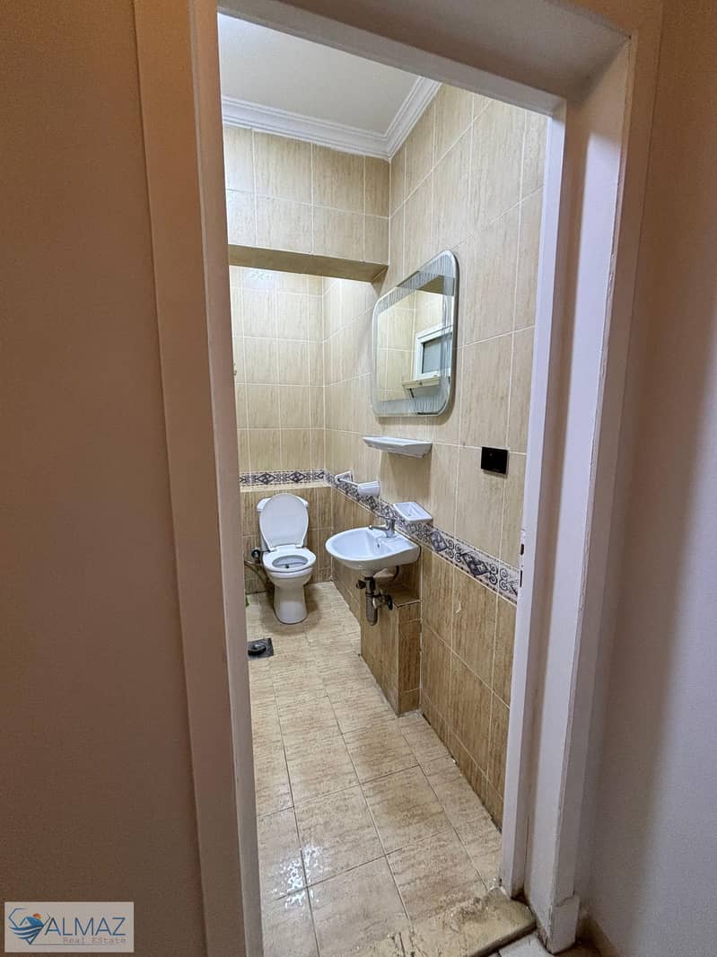 23 WhatsApp Image 2025-09-25 at 12.29. 10 PM. jpeg