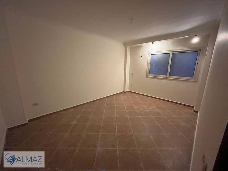 3 WhatsApp Image 2025-10-02 at 1.29. 03 PM (1). jpeg