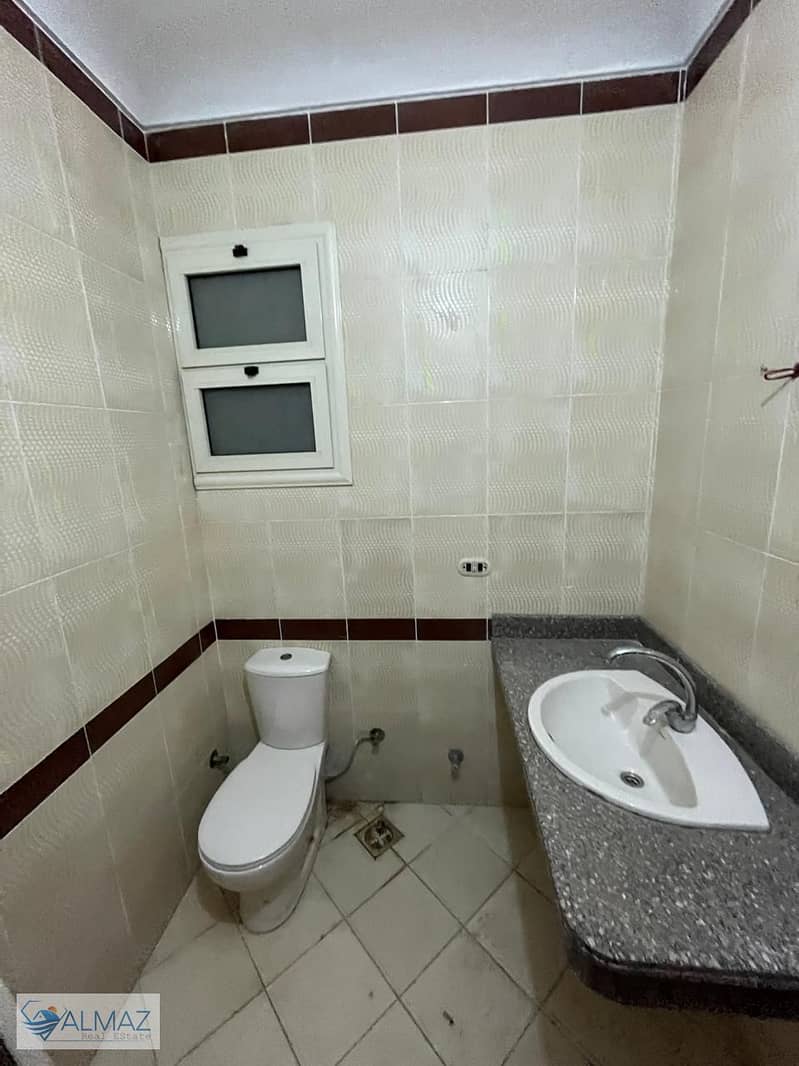 11 WhatsApp Image 2025-10-02 at 1.29. 06 PM. jpeg