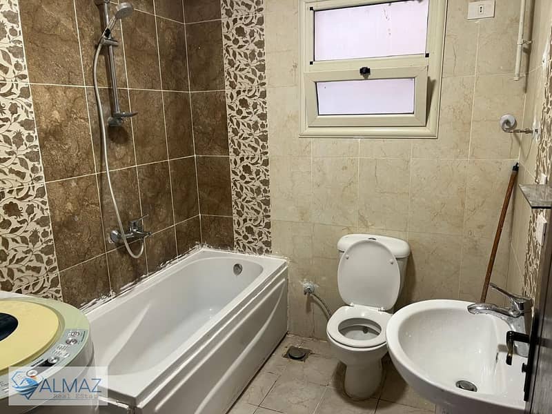 10 WhatsApp Image 2025-10-04 at 1.45. 29 PM (1). jpeg