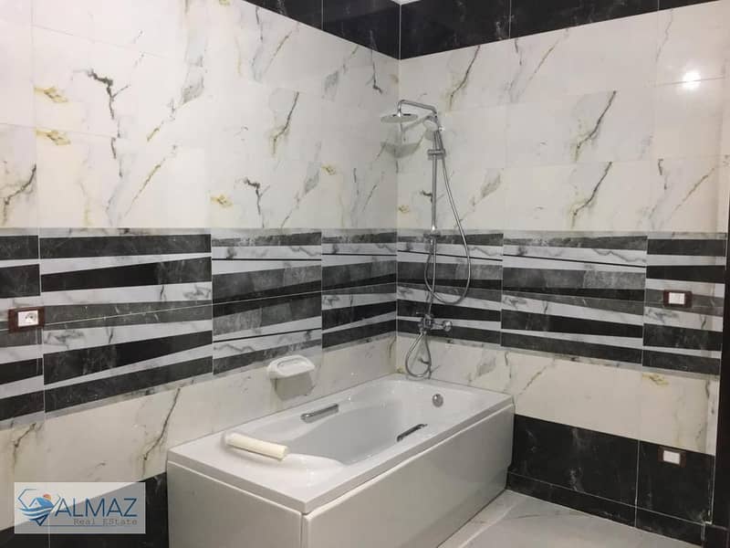 7 WhatsApp Image 2025-10-04 at 3.26. 44 PM. jpeg