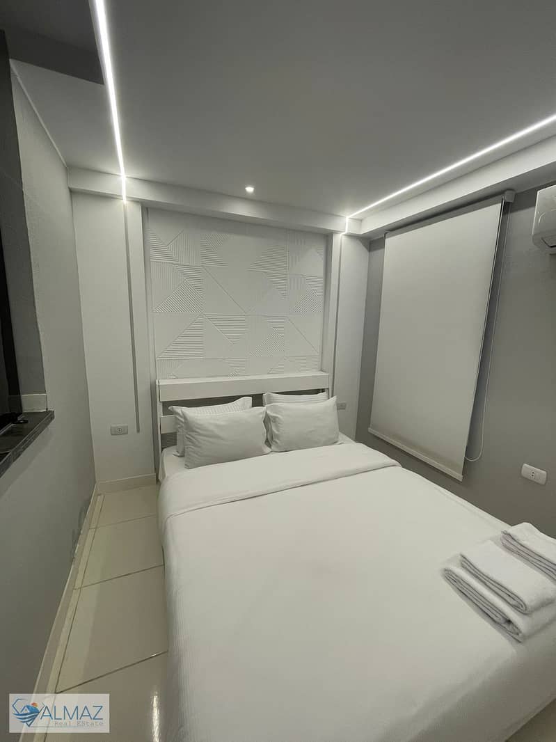 7 WhatsApp Image 2025-10-21 at 3.30. 47 PM. jpeg