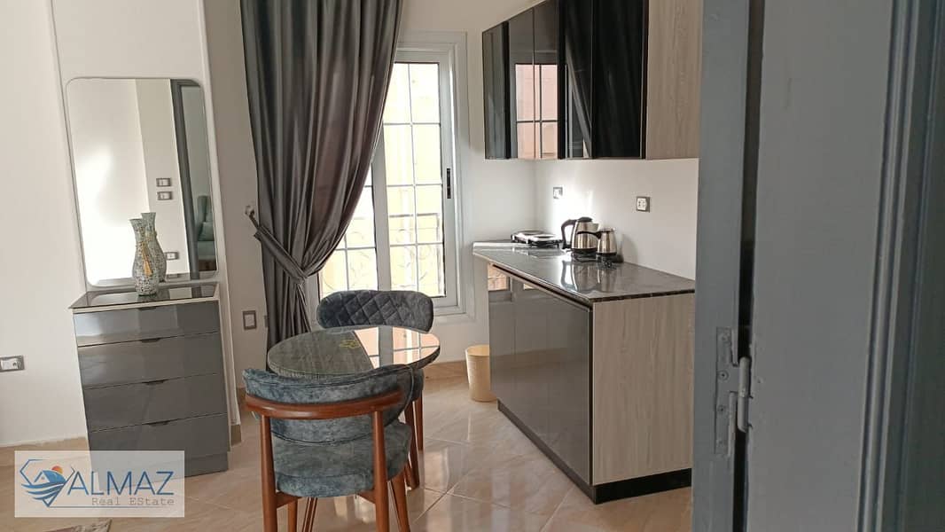 23 WhatsApp Image 2025-10-26 at 11.27. 44 AM (2). jpeg