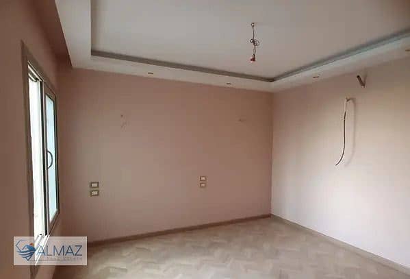 5 WhatsApp Image 2025-10-27 at 11.11. 49 AM. jpeg