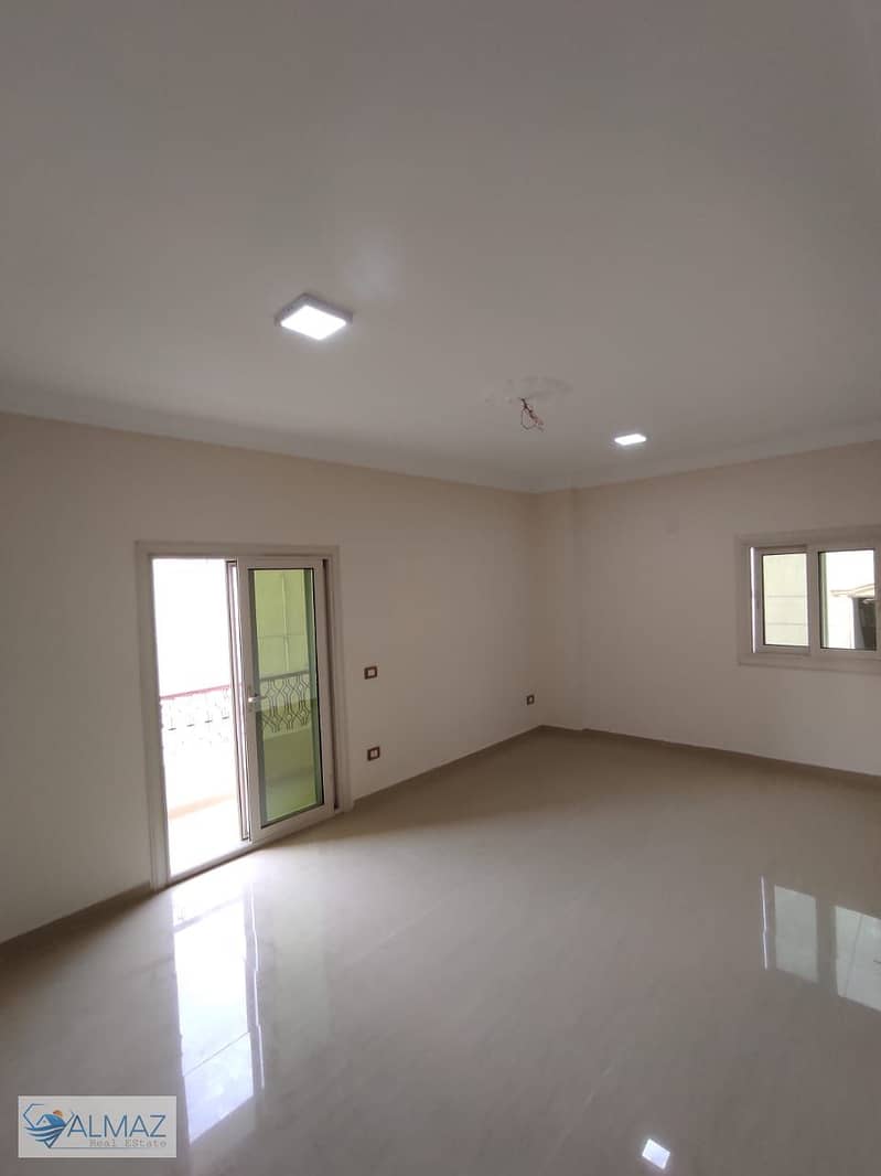 4 WhatsApp Image 2025-11-01 at 3.38. 48 PM. jpeg