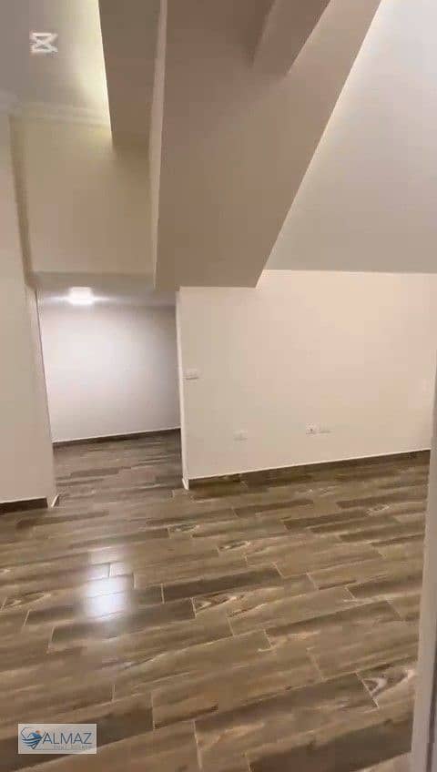 4 WhatsApp Image 2025-10-28 at 5.25. 25 PM (3). jpeg