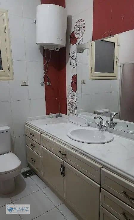 8 WhatsApp Image 2025-10-30 at 1.53. 23 PM (3). jpeg