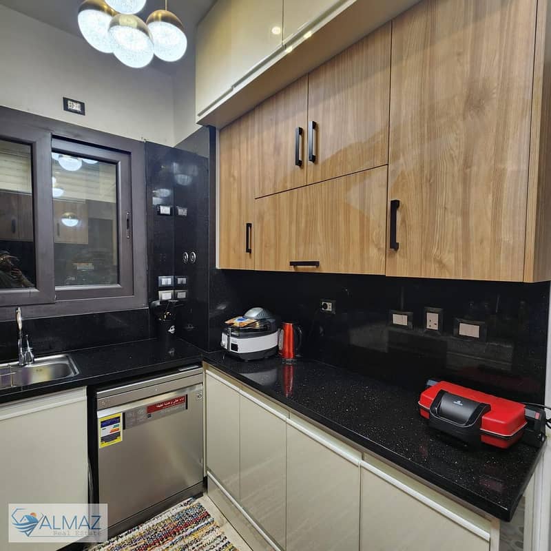 6 WhatsApp Image 2025-11-04 at 10.11. 57 AM (1). jpeg