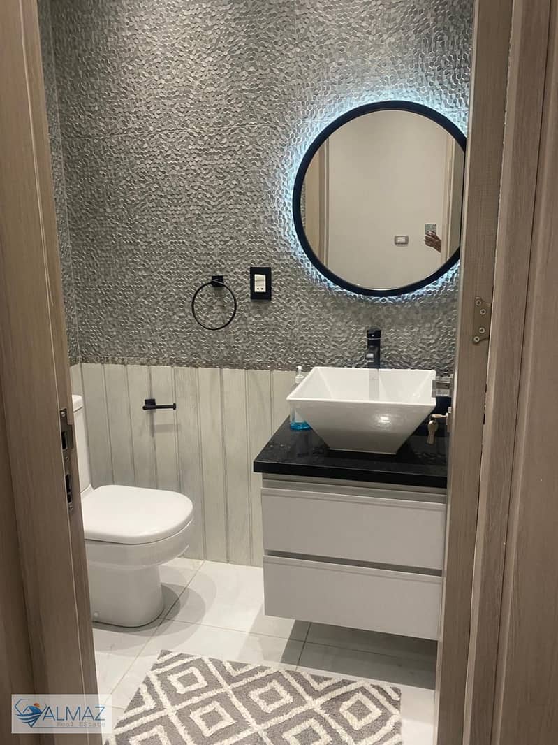 11 WhatsApp Image 2025-11-04 at 12.36. 04 PM (1). jpeg