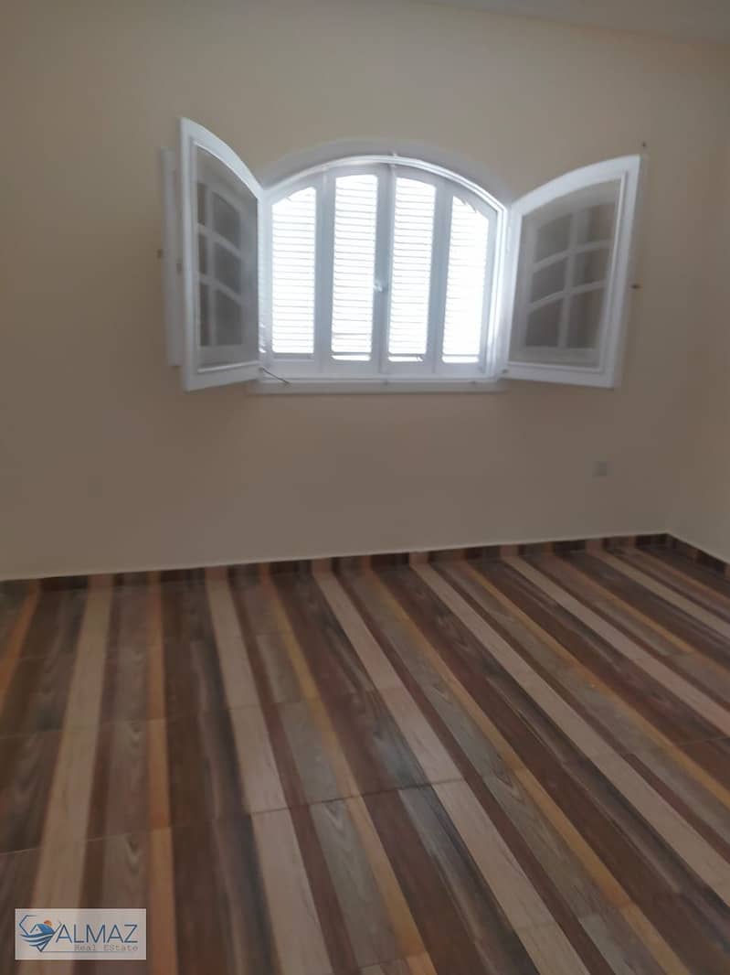 4 WhatsApp Image 2025-11-06 at 10.54. 00 AM (1). jpeg