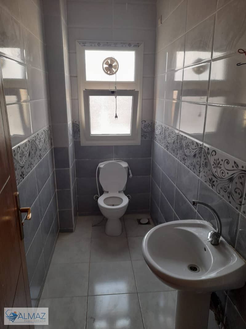 12 WhatsApp Image 2025-11-06 at 3.21. 05 PM. jpeg