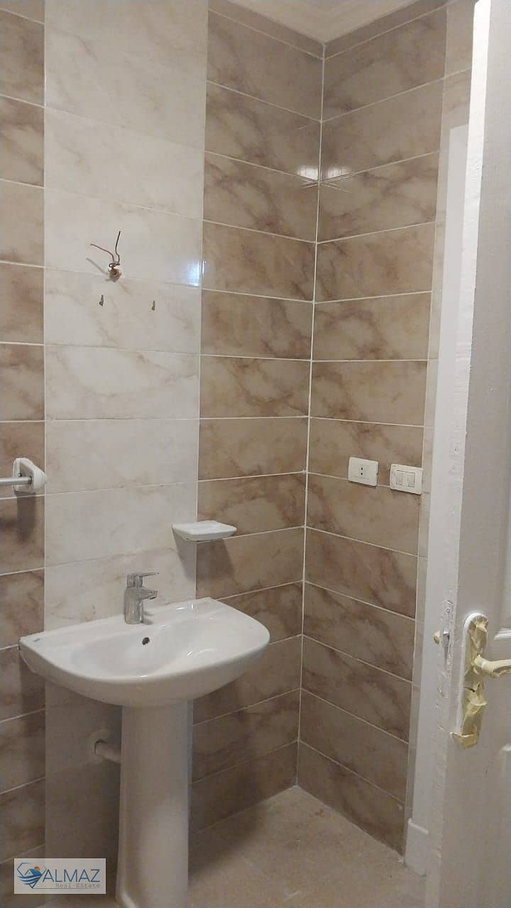 9 WhatsApp Image 2025-11-06 at 4.35. 00 PM. jpeg