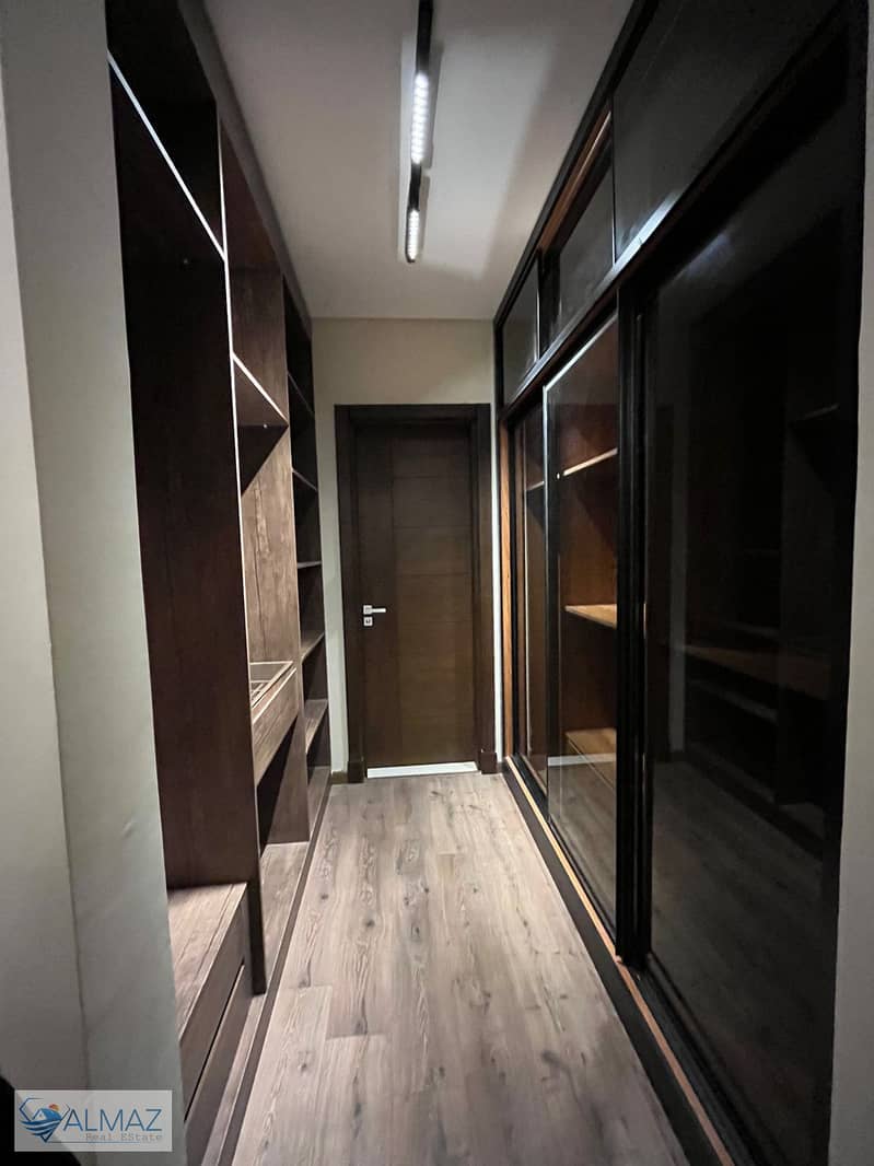 11 WhatsApp Image 2025-11-09 at 10.43. 13 AM. jpeg