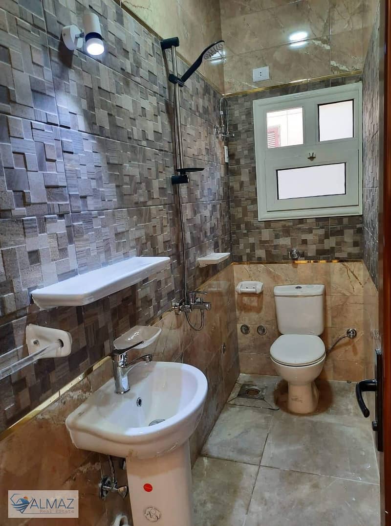 12 WhatsApp Image 2025-11-09 at 1.17. 46 PM (2). jpeg