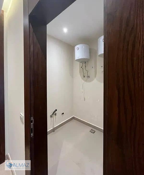 9 WhatsApp Image 2025-11-09 at 4.10. 36 PM. jpeg