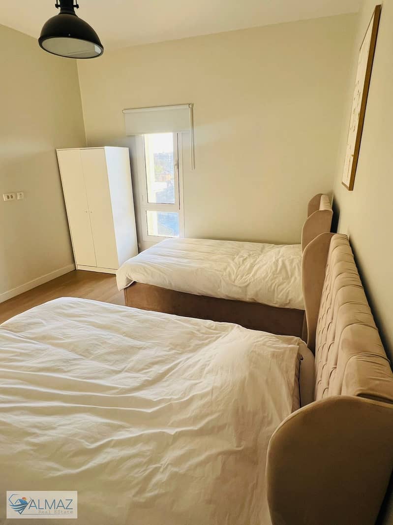 10 WhatsApp Image 2025-11-10 at 11.06. 41 AM. jpeg