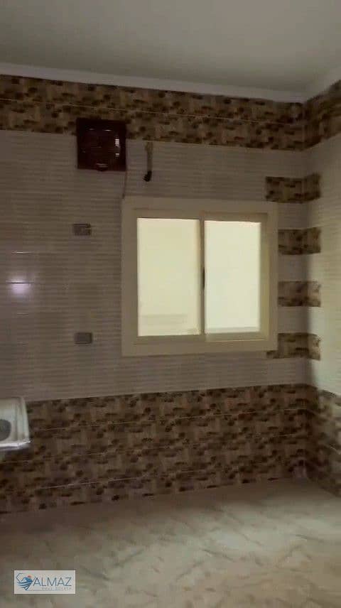 5 WhatsApp Image 2025-11-10 at 12.52. 41 PM. jpeg