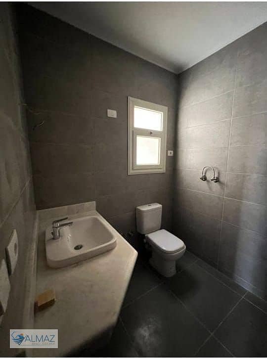 7 WhatsApp Image 2025-11-11 at 1.26. 35 PM. jpeg