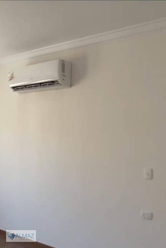 8 WhatsApp Image 2025-11-11 at 1.26. 52 PM. jpeg