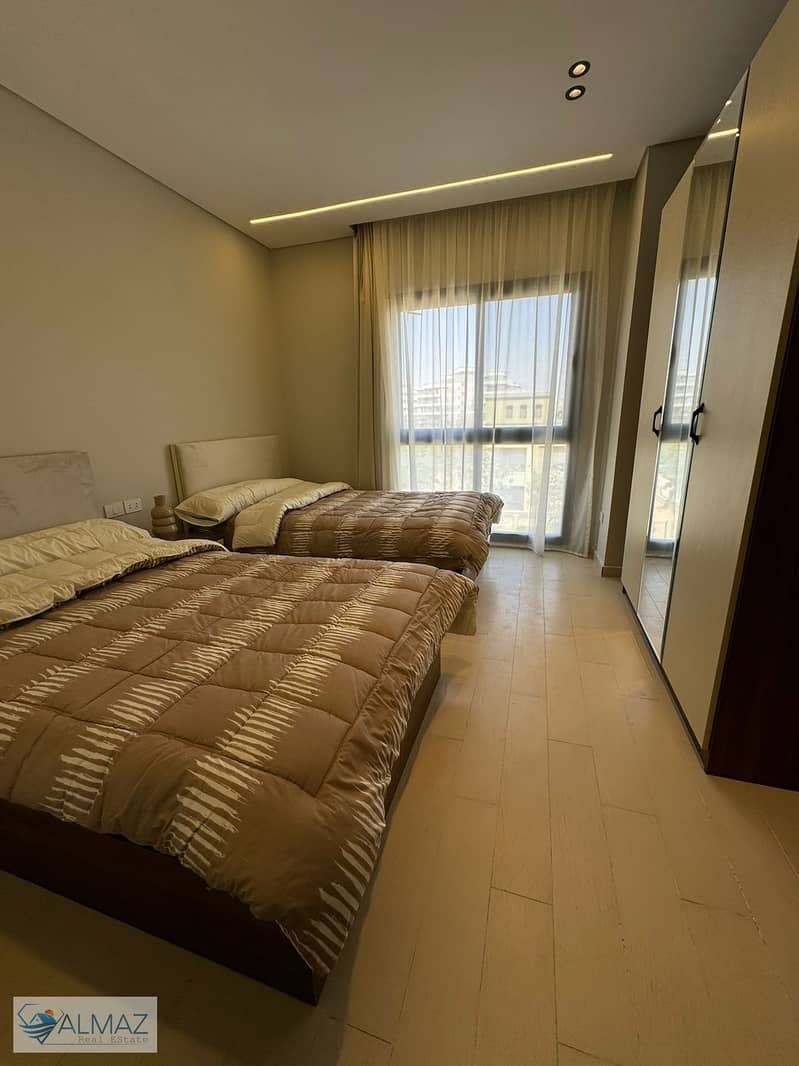 4 WhatsApp Image 2025-10-01 at 3.45. 46 PM (1). jpeg