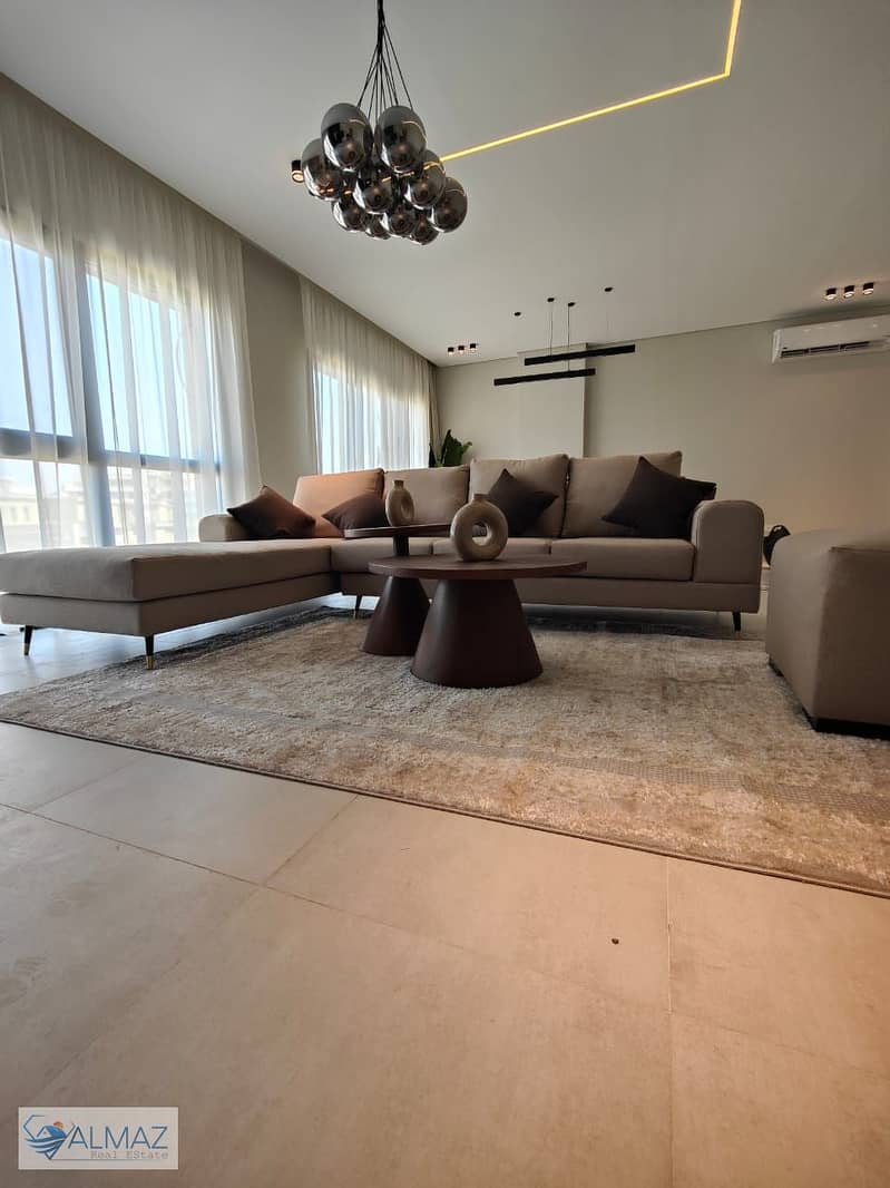 10 WhatsApp Image 2025-10-01 at 3.45. 54 PM (1). jpeg