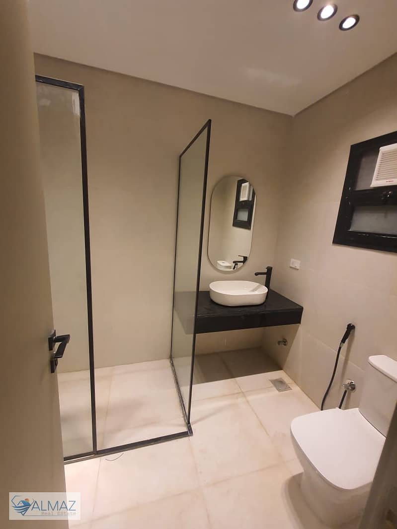 12 WhatsApp Image 2025-10-01 at 3.45. 58 PM. jpeg