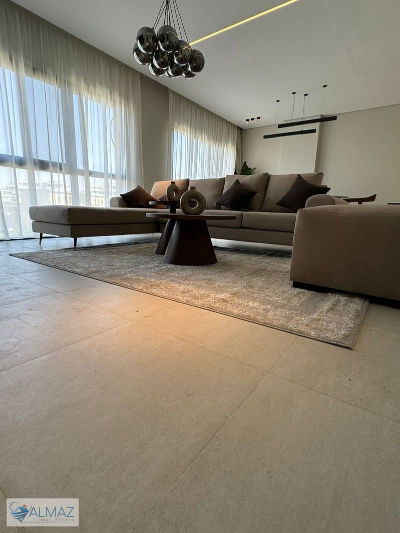 16 WhatsApp Image 2025-10-01 at 3.46. 04 PM (1). jpeg