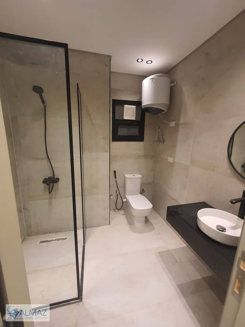 20 WhatsApp Image 2025-10-01 at 3.46. 08 PM (1). jpeg