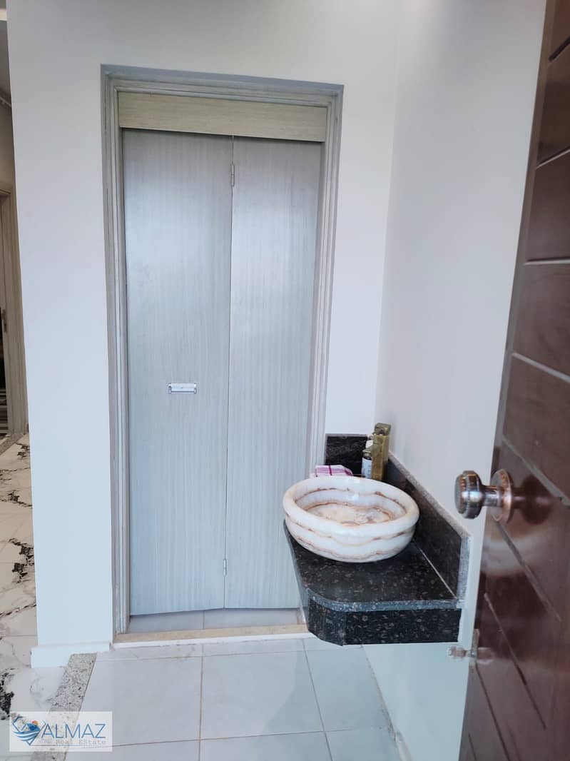 10 WhatsApp Image 2025-10-19 at 10.46. 36 AM. jpeg