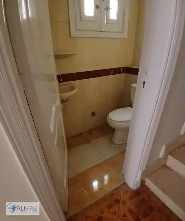 5 WhatsApp Image 2025-10-19 at 4.22. 43 PM (1). jpeg