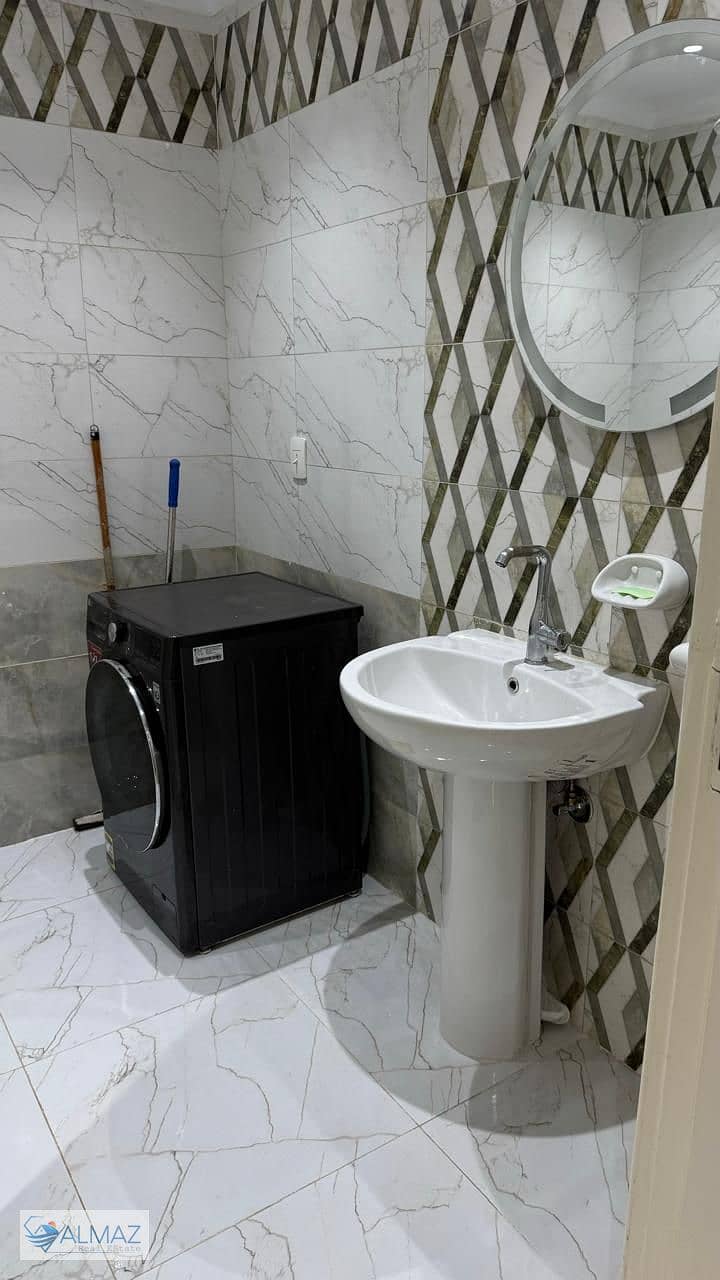 12 WhatsApp Image 2025-10-19 at 4.49. 00 PM (1). jpeg