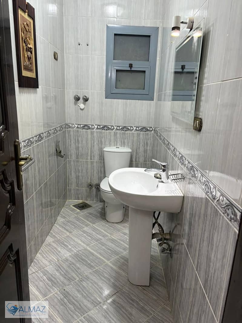 11 WhatsApp Image 2025-10-20 at 1.02. 08 PM (1). jpeg