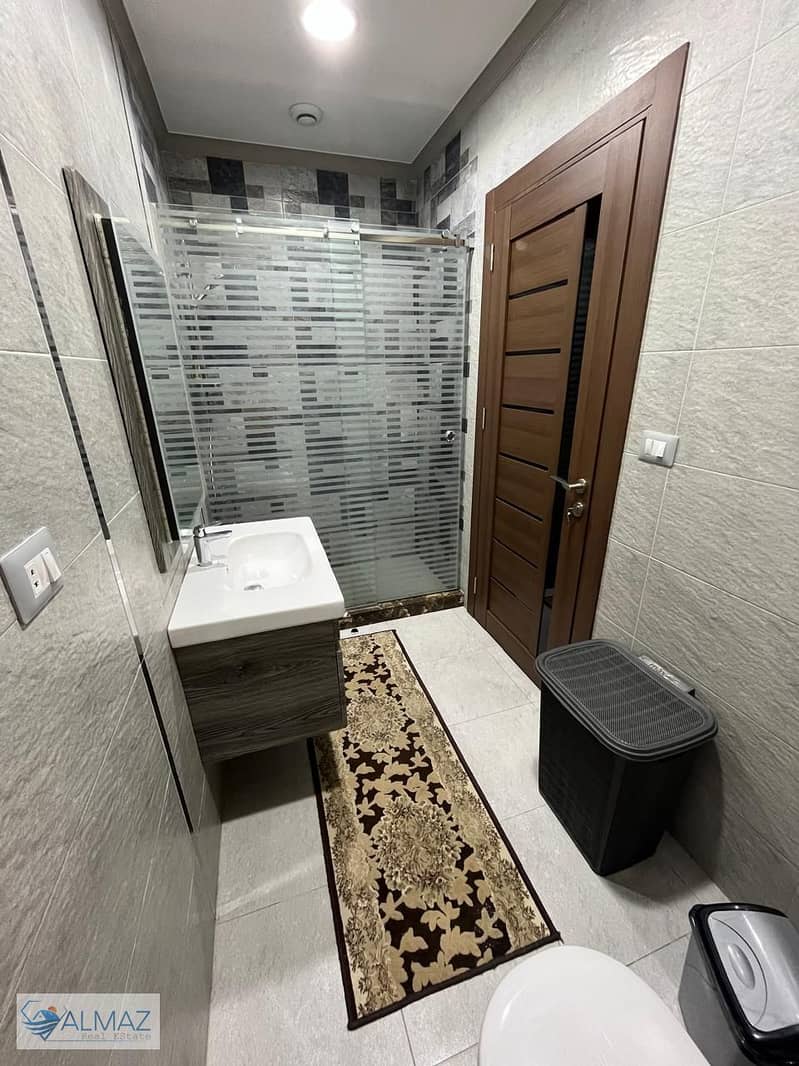 6 WhatsApp Image 2025-10-25 at 1.18. 56 PM. jpeg