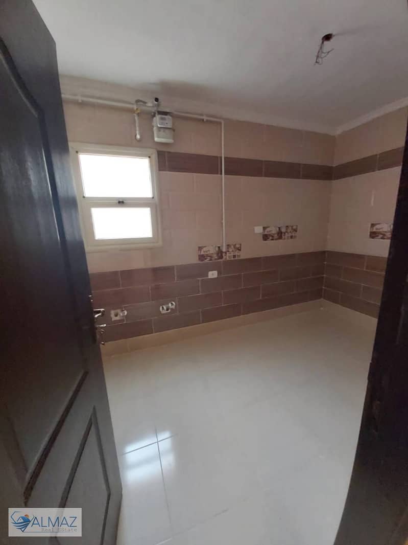 4 WhatsApp Image 2025-10-26 at 1.35. 54 PM (1). jpeg