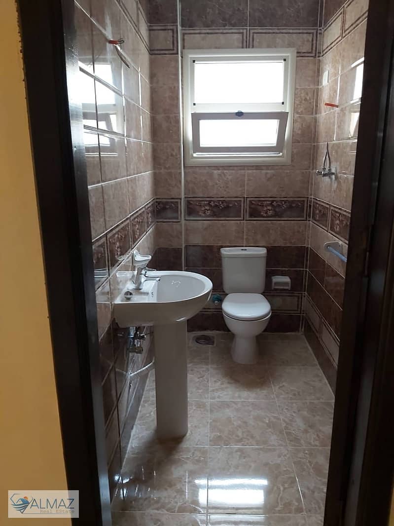 7 WhatsApp Image 2025-10-26 at 1.35. 54 PM. jpeg