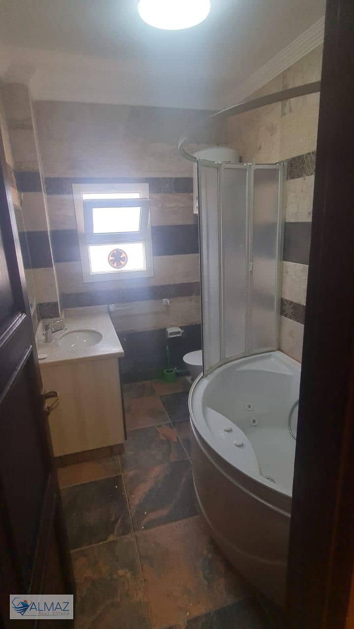 8 WhatsApp Image 2025-10-27 at 4.38. 01 PM (1). jpeg