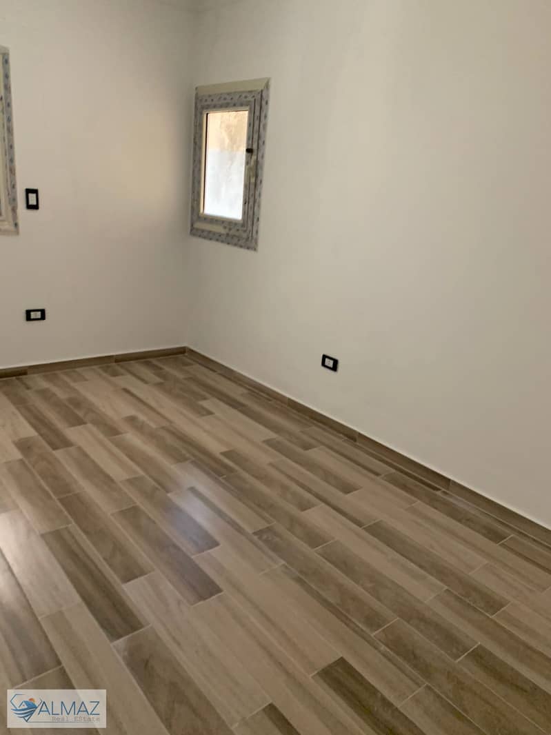 4 WhatsApp Image 2025-10-28 at 3.24. 21 PM (2). jpeg