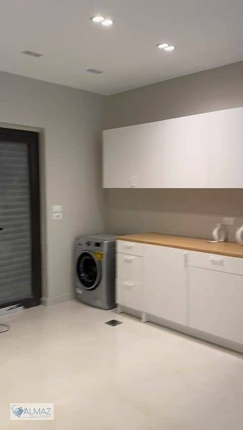 10 WhatsApp Image 2025-10-28 at 4.23. 07 PM (1). jpeg