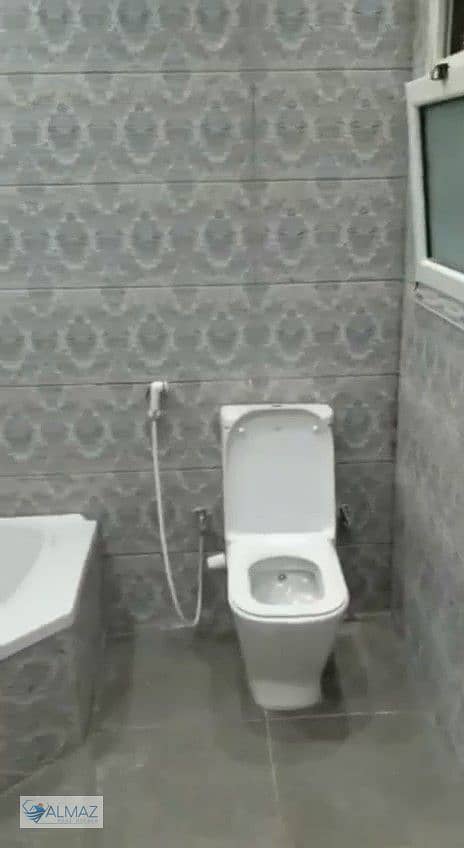 10 WhatsApp Image 2025-10-29 at 12.36. 30 PM. jpeg