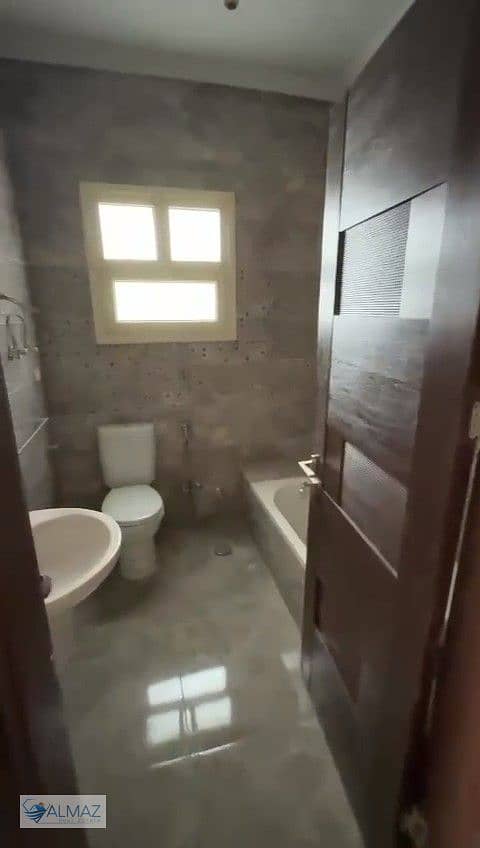 10 WhatsApp Image 2025-10-29 at 5.41. 04 PM. jpeg