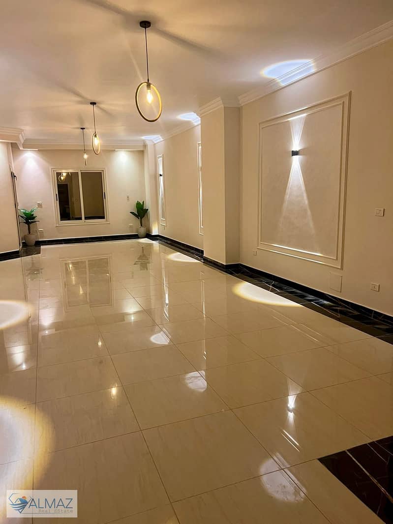 24 WhatsApp Image 2025-11-01 at 4.12. 29 PM. jpeg